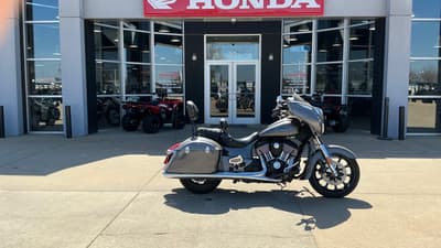 BOATZON | Indian Motorcycle CHIEFTAIN BASE 2018