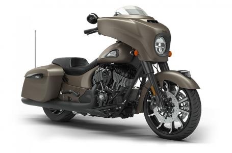 2019 Indian Motorcycle Indian Motorcycle CHIEFTAIN DARKHORSE 2019 - Sold Boat