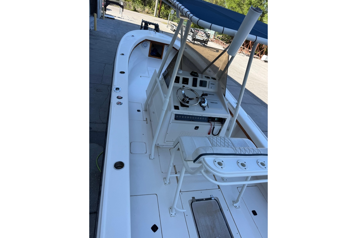 1993 Intrepid 26 Center Console - Sold Boat
