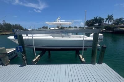 BOATZON | Intrepid 323 Cuddy 2002 BOATZON | Intrepid 323 Cuddy 2002