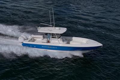 BOATZON | Intrepid 327 Center Console 2011