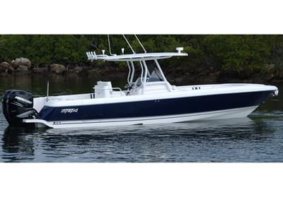 BOATZON | Intrepid 327 Center Console 2015