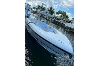 BOATZON | Intrepid 348 Center Console 2003