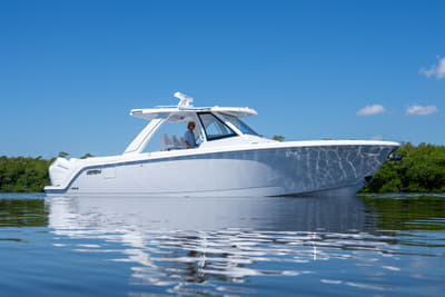 BOATZON | Intrepid 35 PANACEA 2026