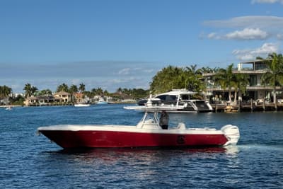 BOATZON | Intrepid 375 Center Console 2017