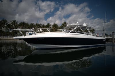 BOATZON | Intrepid 377 2002