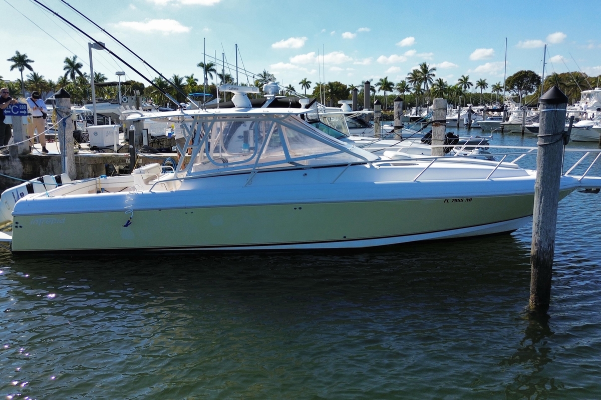 2001 Intrepid 377 Walkaround - Sold Boat
