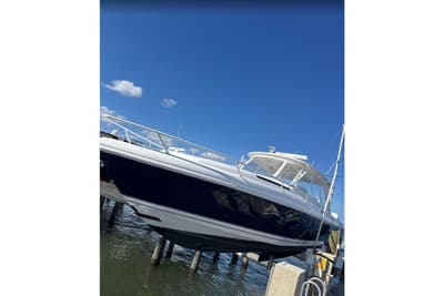BOATZON | Intrepid 400 Cuddy 2015