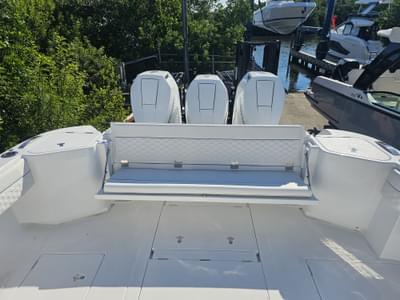BOATZON | Intrepid 438 EVOLUTION 2026