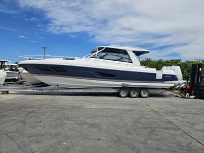 BOATZON | Intrepid 438 EVOLUTION 2026 BOATZON | Intrepid 438 EVOLUTION 2026