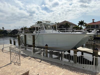 BOATZON | Invincible 2019