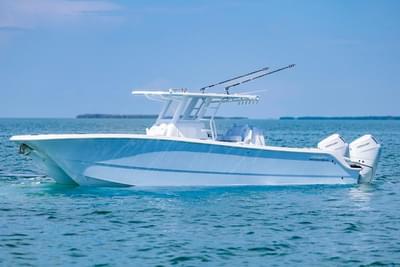 BOATZON | Invincible 33 Catamaran 2026