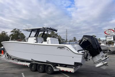 BOATZON | Invincible 33 Catamaran 2026 BOATZON | Invincible 33 Catamaran 2026