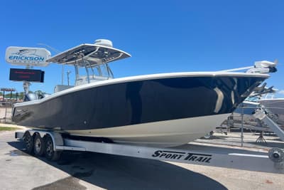 BOATZON | Invincible 33 Open Fisherman 2012