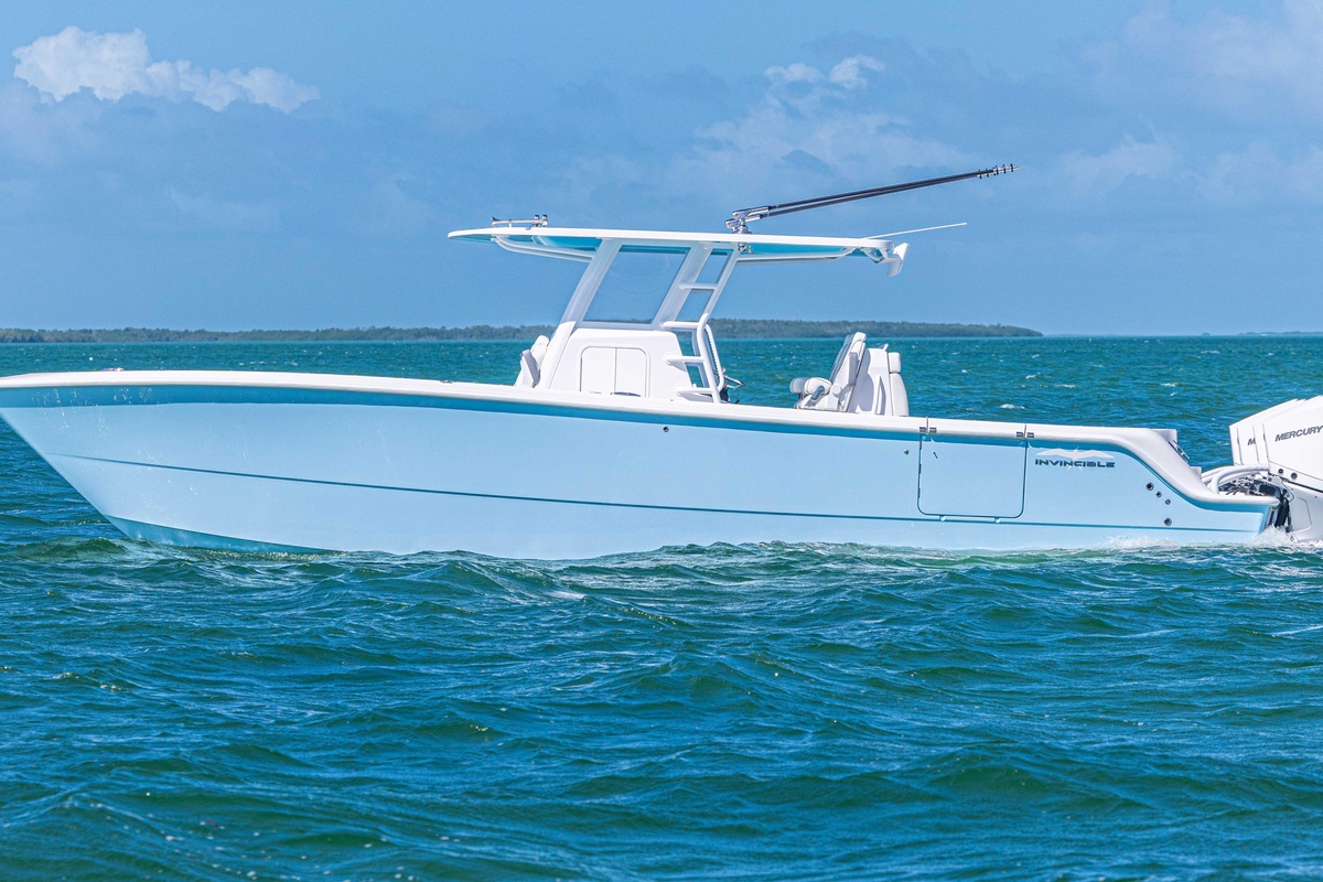 2025 Invincible 35 Catamaran - Sold Boat