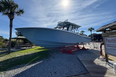 BOATZON | Invincible 36 Open Fisherman 2021