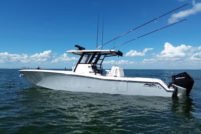 BOATZON | Invincible 36 Open Fisherman 2024