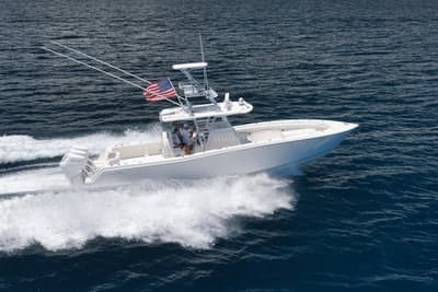 BOATZON | Invincible 39 Open Fisherman 2019