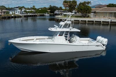 BOATZON | Invincible 39 Open Fisherman 2021