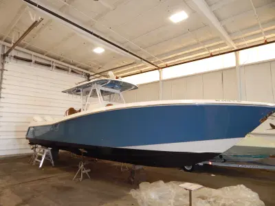 BOATZON | Invincible 39 Open Fisherman 2024