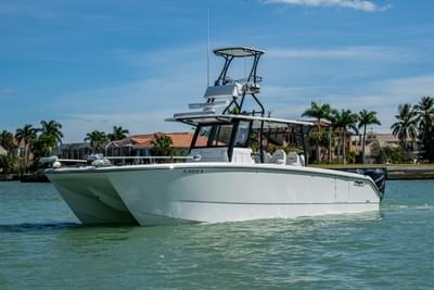 BOATZON | Invincible 40 Catamaran 2021 BOATZON | Invincible 40 Catamaran 2021