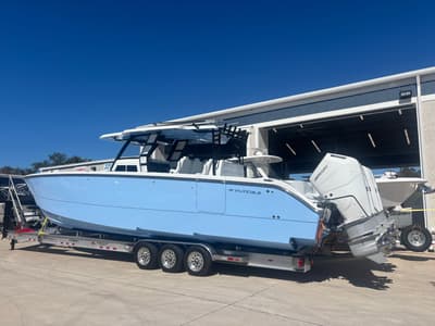BOATZON | Invincible 40 Catamaran 2026 BOATZON | Invincible 40 Catamaran 2026