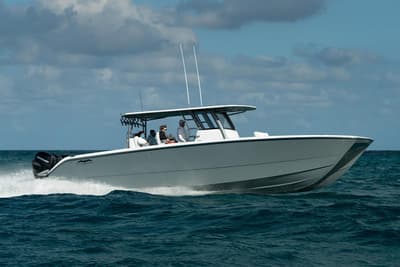 BOATZON | Invincible 40 Catamaran 2027