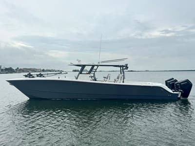 BOATZON | Invincible 46 Catamaran 2023