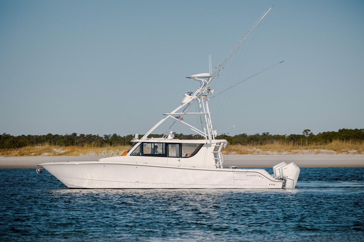 2024 Invincible 46 Pilothouse - Sold Boat