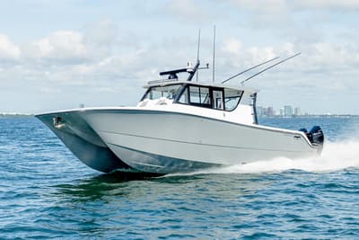 BOATZON | Invincible 46 Pilothouse 2026