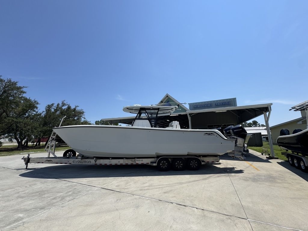 2021 Invincible Boats 35 Catamaran - Sold Boat