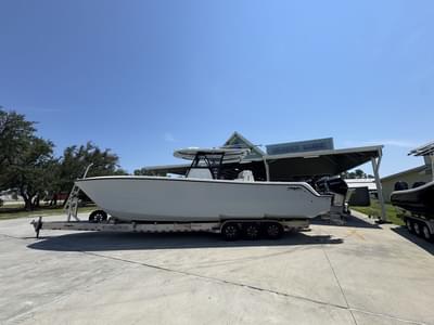 BOATZON | Invincible Boats 35 Catamaran 2021 BOATZON | Invincible Boats 35 Catamaran 2021