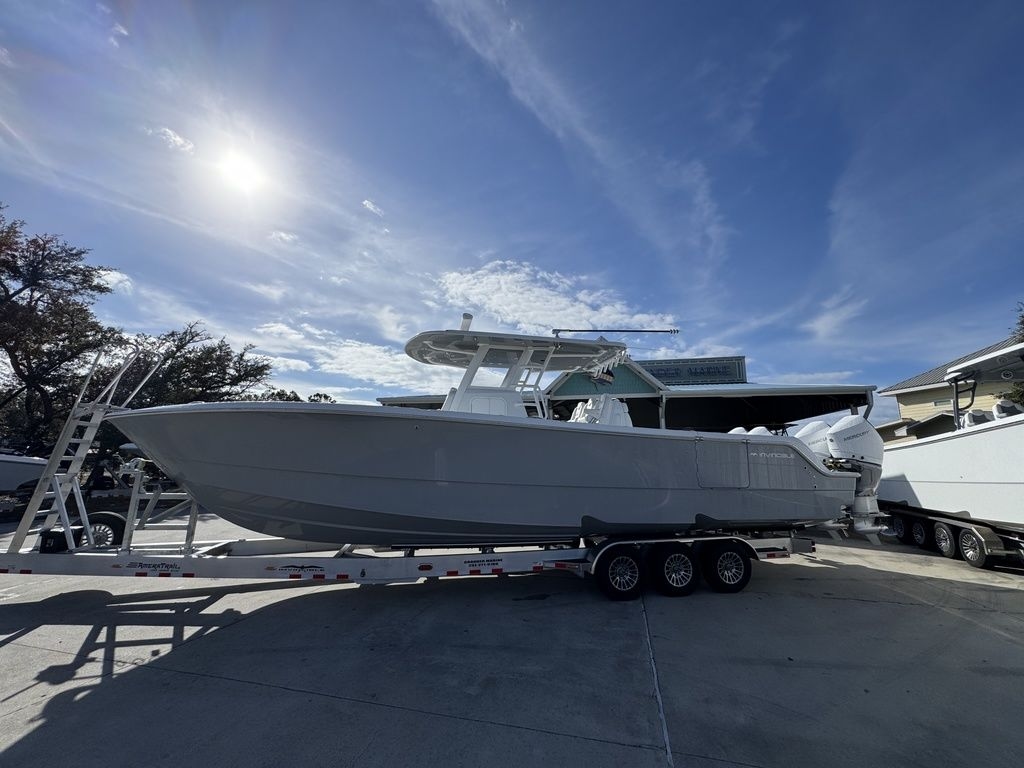 2026 Invincible Boats 36 Catamaran - Sold Boat
