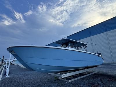 BOATZON | Invincible Boats 40 Catamaran 2022 BOATZON | Invincible Boats 40 Catamaran 2022