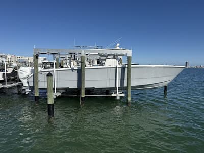 BOATZON | Invincible Boats 40 Catamaran 2022