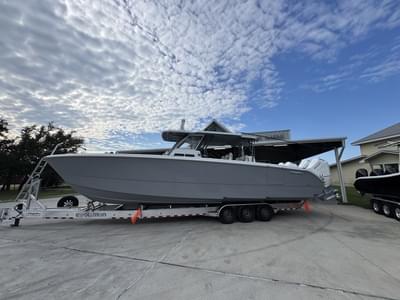 BOATZON | Invincible Boats 40 Catamaran 2026 BOATZON | Invincible Boats 40 Catamaran 2026
