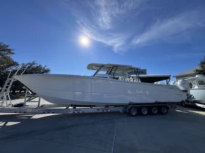 BOATZON | Invincible Boats 46 Catamaran 2026