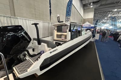 BOATZON | Iron 907 Coupe 2026