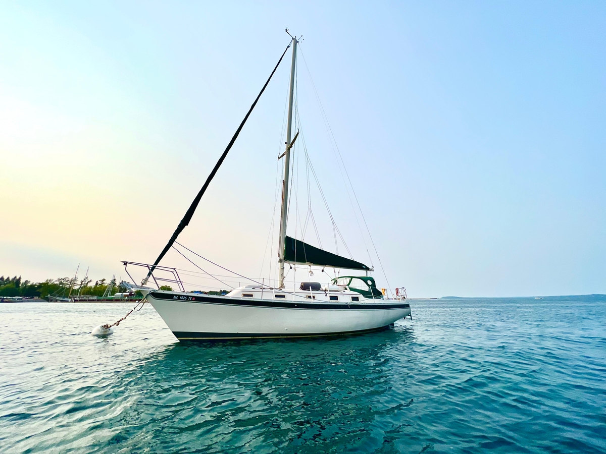 1983 Irwin Citation 34 - Sold Boat