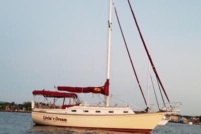 BOATZON | Island Packet 32 1990 BOATZON | Island Packet 32 1990