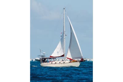 BOATZON | Island Packet 35 1989 BOATZON | Island Packet 35 1989
