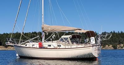 BOATZON | Island Packet 35 1994