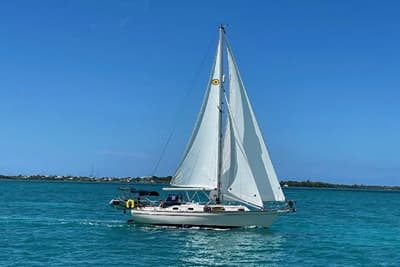 BOATZON | Island Packet 37 1997