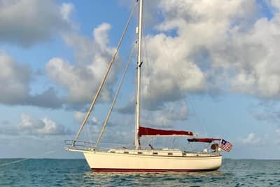 BOATZON | Island Packet 38 1988