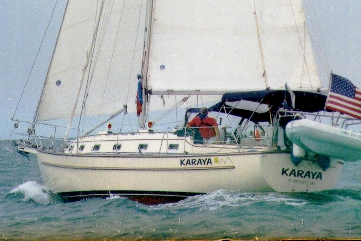 1995 Island Packet 40 - Sold Boat
