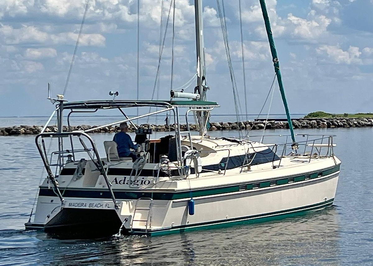1998 Island Packet Cat 35 - Sold Boat