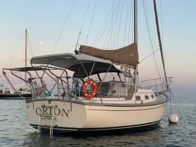 BOATZON | Island Packet Cutter 1986