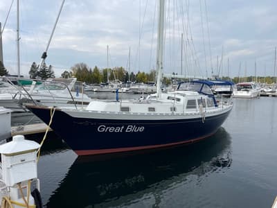 BOATZON | Islander Yachts Freeport 36 1977