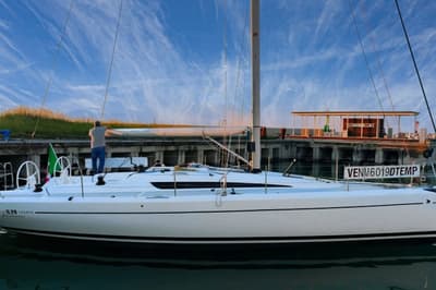 BOATZON | Italia Yachts 1198 2026