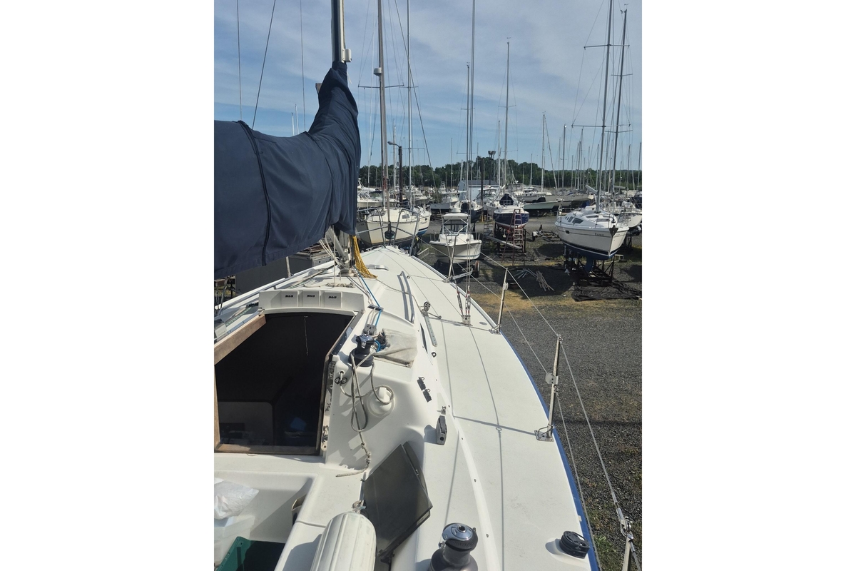 2000 J Boats J/105 - Sold Boat